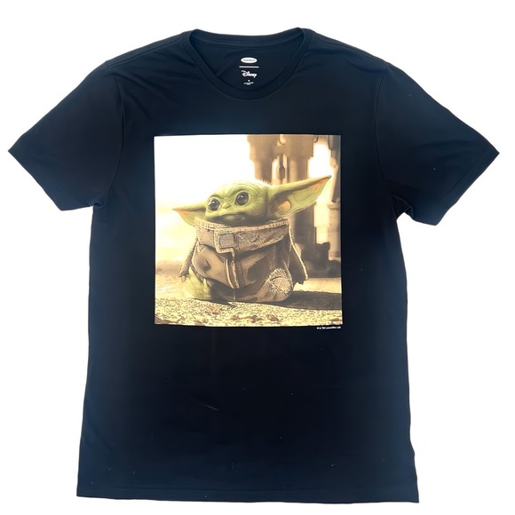Old Navy Collab Disney Star Wars “The Child” Baby Yoda Tee | Mens Size Medium - Picture 1 of 7